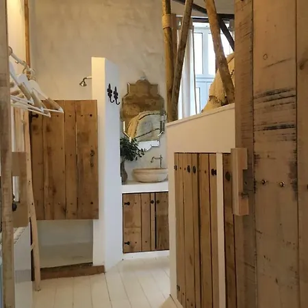 Appartement Mirmont Greek Style