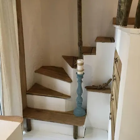 Mirmont Greek Style *